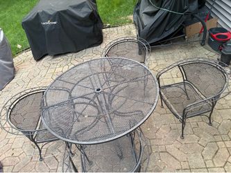 48” round table - outdoor