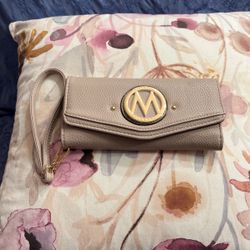 Wallet Beige Color