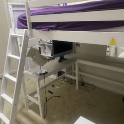 Loft Bed With Desk (Full Bed)