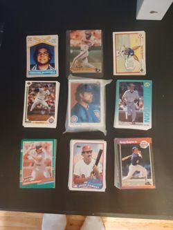 Baseball, Football And Basketball Card Lot