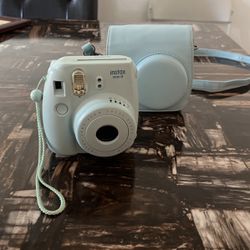 instax Mini 8 Poloroide Camera