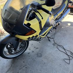 1998 BMW K1200RS – Runs, Clean Title, Non-Op  parts or repair
