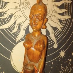 Vintage Rosewood Handcrafted Africa Princess 