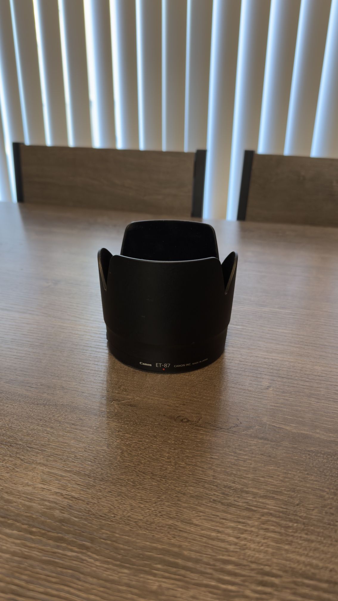 Cannon ET-87 Lens Hood