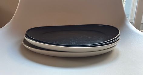 Plastic plates