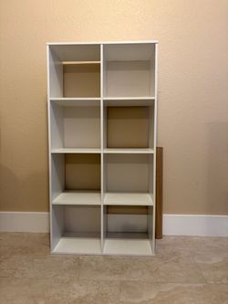 Cube shelving