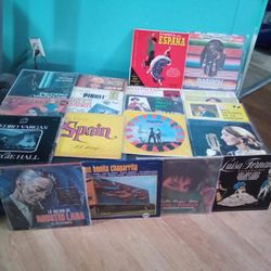 Two Boxes Full Of Spanish Record Size 33 Total Of 271 Records 