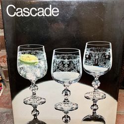 6 Vintage Cascade Bohemia Fine Lead Crystal Engraved Wine Glasses/Goblets