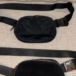 Lululemon Bags 