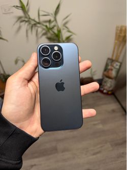 iPhone 15 pro Used
