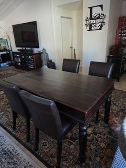 Dining table with chairs