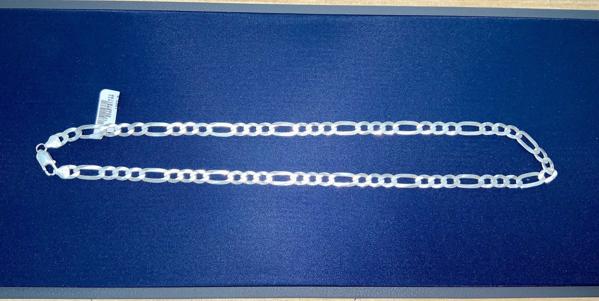 SILVER Figaro 32.7 Grams Necklace 22 Inches Long