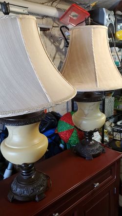 2 Lamps