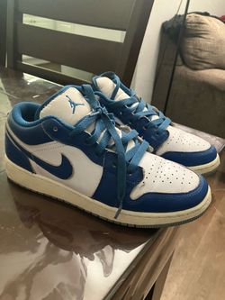 $60, Kids Jordan 1 Low size 5.5