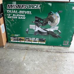 Dual-bevel 12” Sliding Miter Saw
