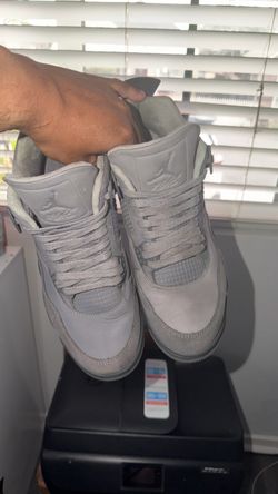Air Jordan 4 Retro SE Size 9.5