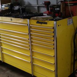 Snap on tool box TOOLS NOT INCLUDED 