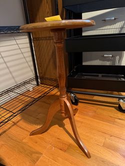 Wood Pedestal Accent Side Table