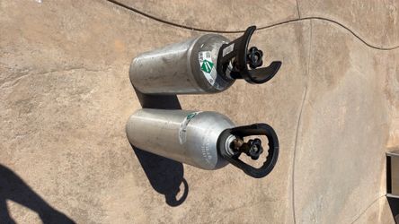 Two 20lb aluminum Co2 tanks