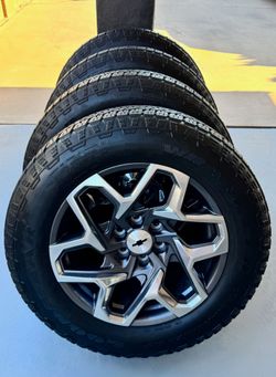 Newly Set 🔥 Chevy Silverado Tahoe Suburban 20" Wheels and Goodyear All Terrain Tires 💯