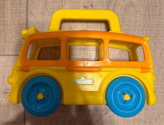 Free Sesame Street On The Go Yellow Orange School Bus.