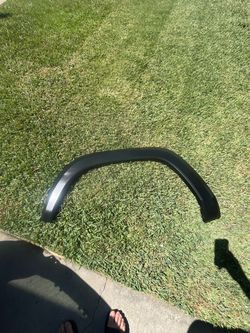 Fender flare rear left Toyota Tacoma 2016 al2023