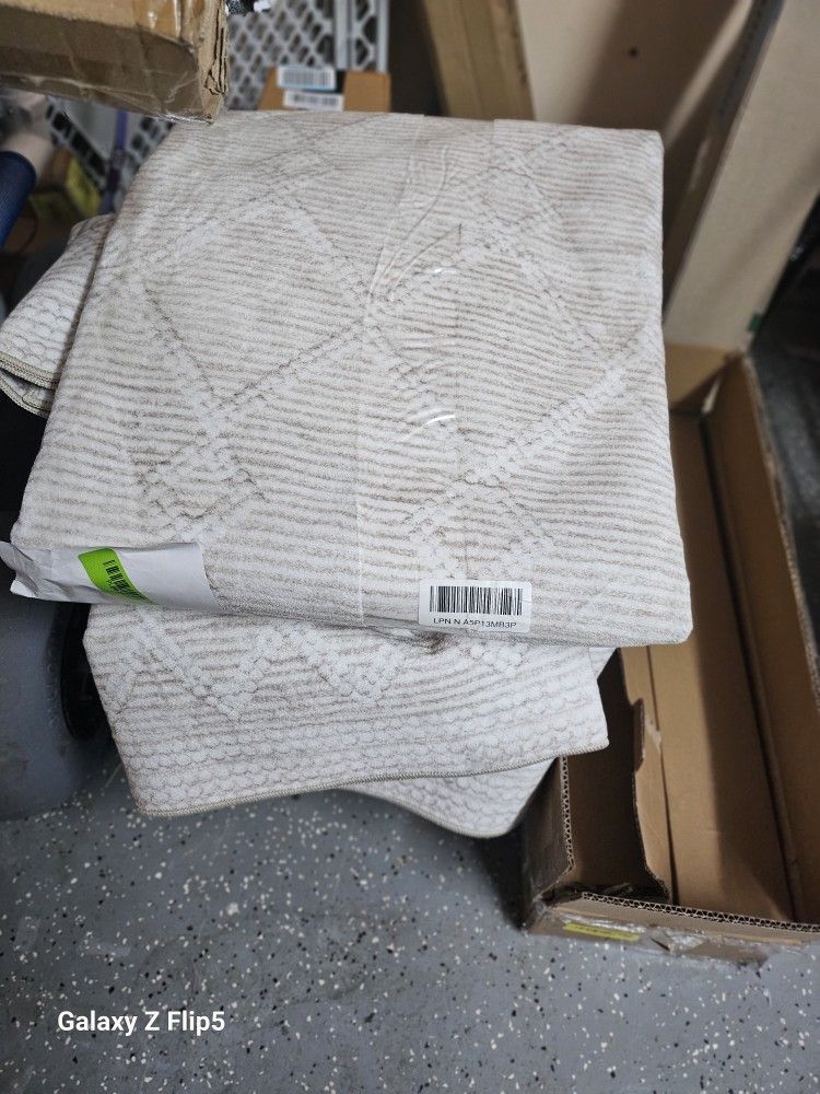 Area Rug 