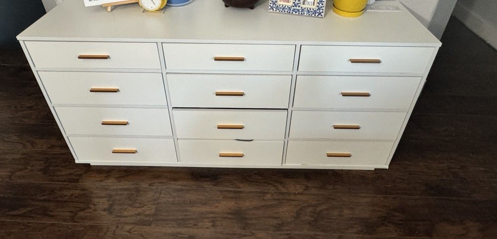 12 drawer Dresser with power outlet