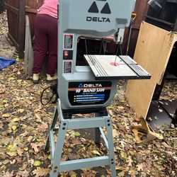 Delta “10 Band Saw 