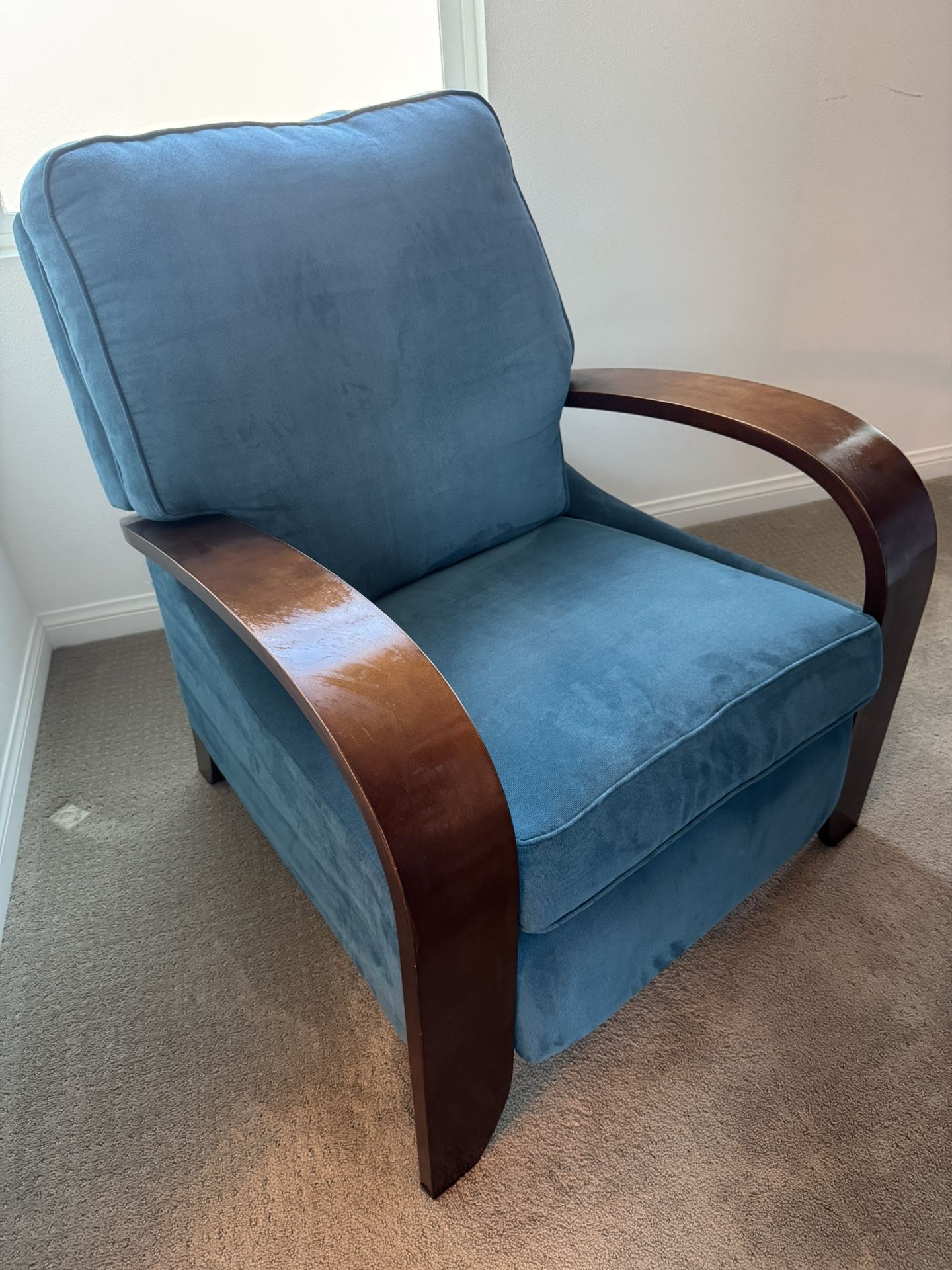 La-Z-Boy Carlyle Recliner