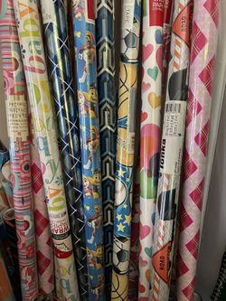 Wrapping Paper All Occasions/ Holidays are Coming//over than The 100 Rolls 
