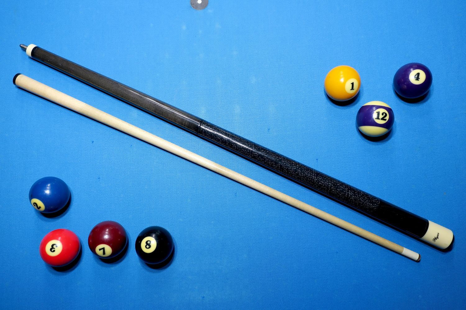 Player PLYR J/B Pool Cue