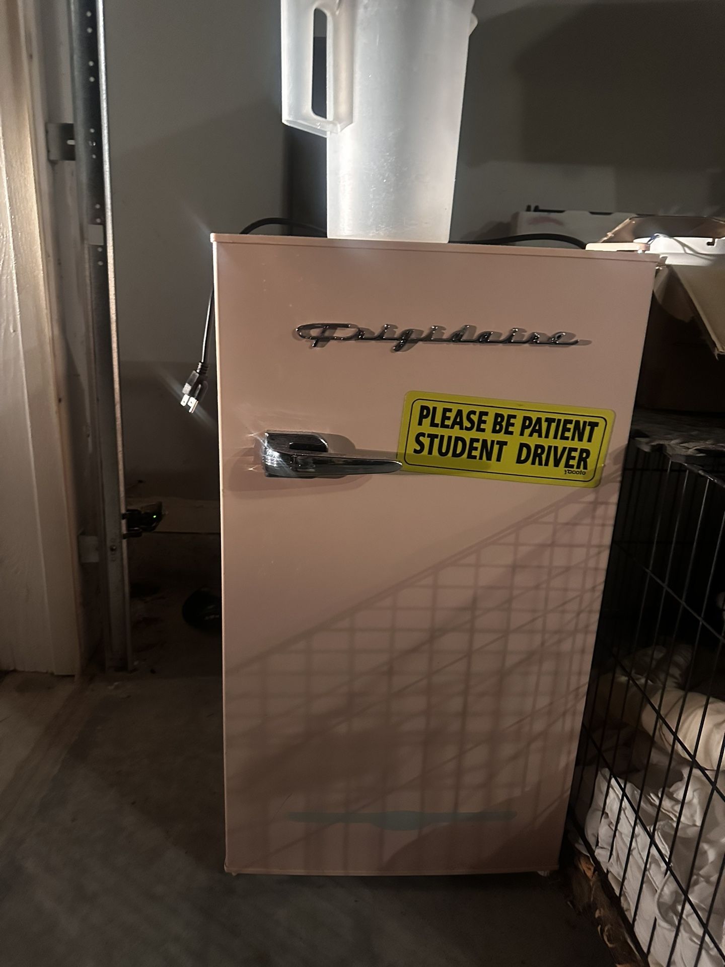 Frigidaire Pink Mini Fridge 