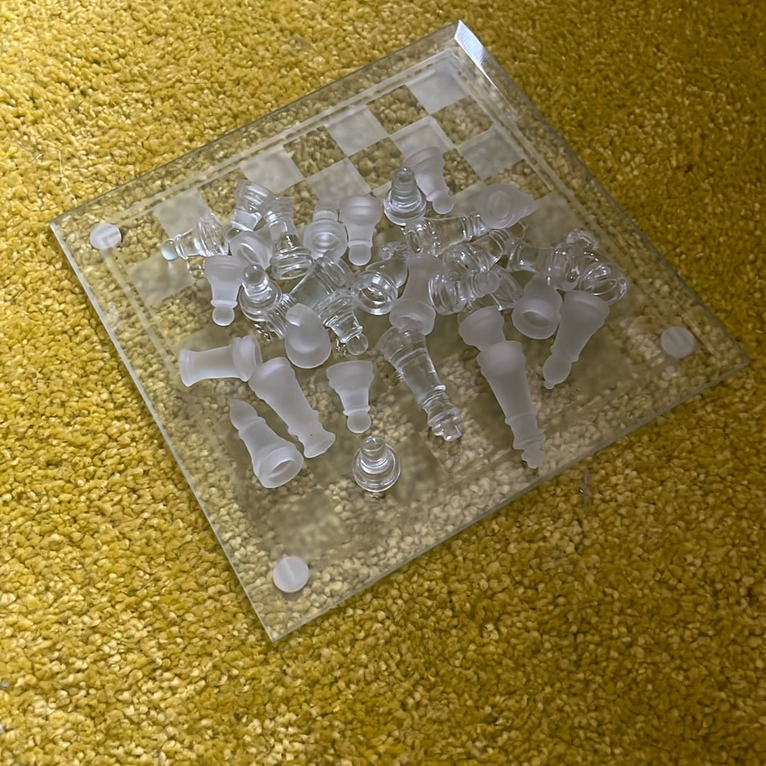 Glass chess set