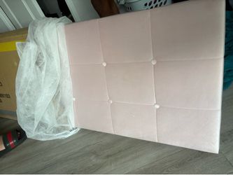 Queen Size Bed ( pink)
