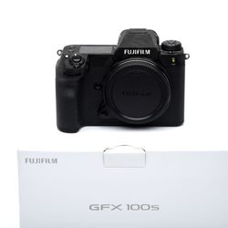 Fujifilm Gfx100s With Just Over 3k Shutter Count 