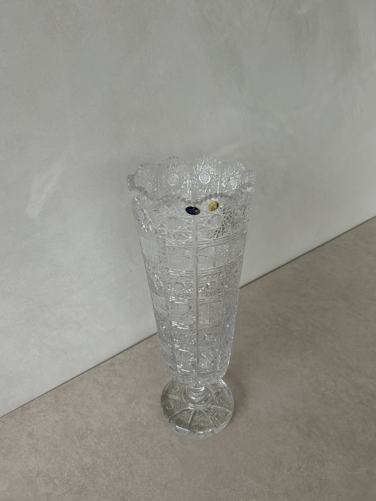 New Large Sonne Hand Made Footed Crystal Vase 24% Pbo, Made In Slovakia