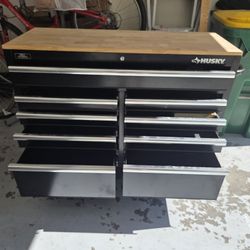 Husky 46 in. W x 18 in. D 9-Drawer Gloss White Mobile Workbench
