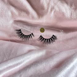 Lashes