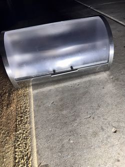 Countertop Bread Display Case
