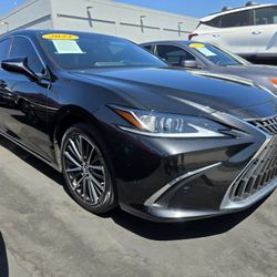 2023 Lexus ES