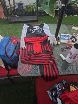 Pirate halloween costume size large kids
