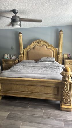 Master bedroom King Set without mattress