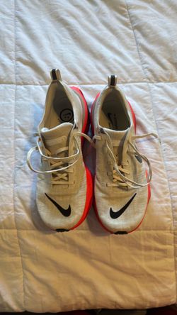 Running shoes size 11.5