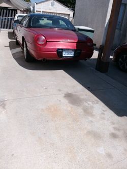 2002 Ford Thunderbird