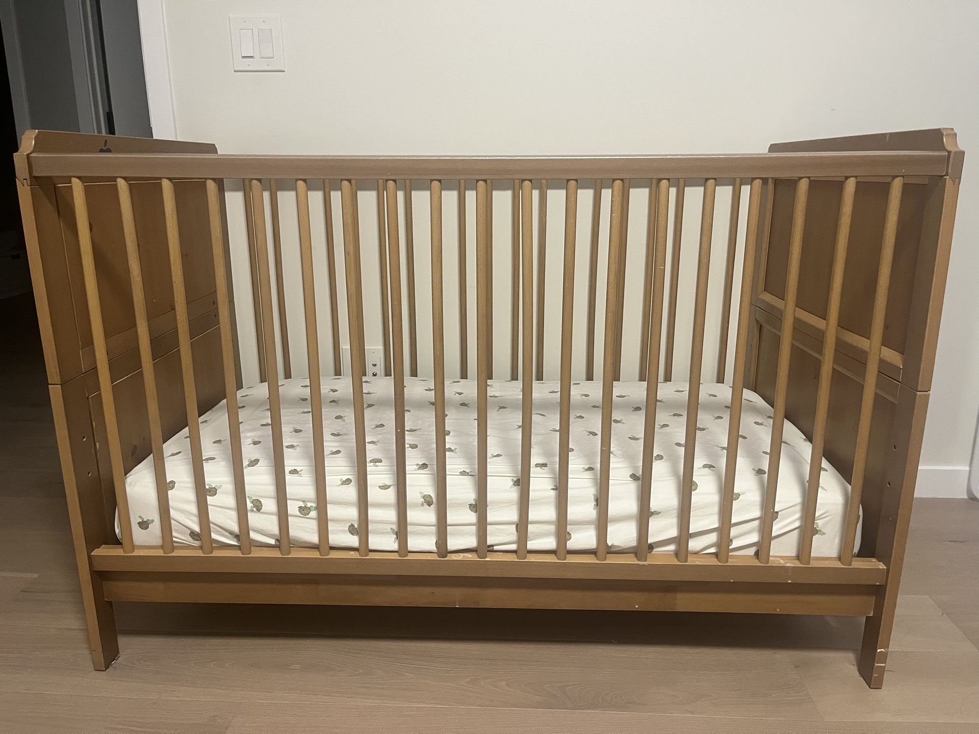 Wooden Crib with mattress