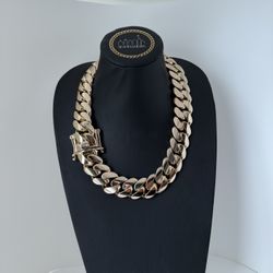 28MM 24" (1020 Grams), 14K Yellow Gold over. 999 Silver, Cuban Link Chain