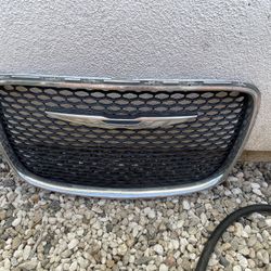 Chrysler Grill