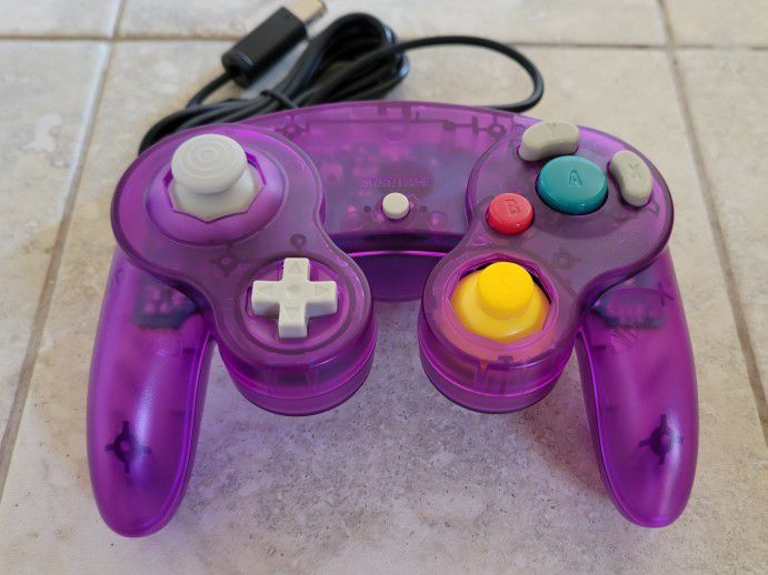Nintendo GameCube & Wii Controller - Transparent Purple 