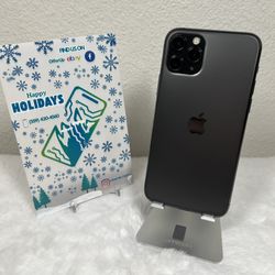 iPhone 11 Pro 256gb Unlocked 100% 🔋 Health In Good 6/10 Condition. New battery 